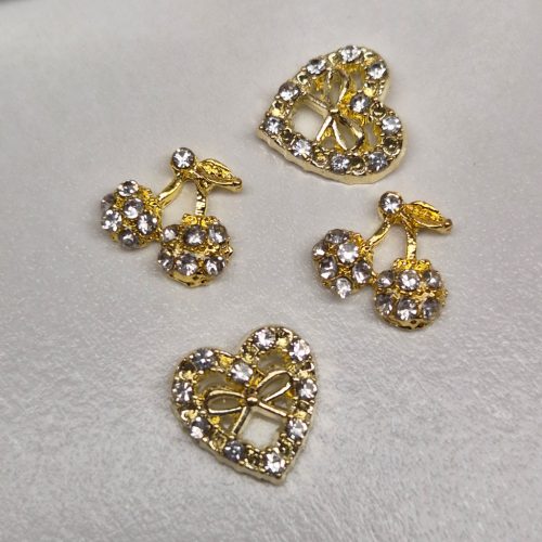 Y2K Charm - 3D Körömdísz  - Cseresznye