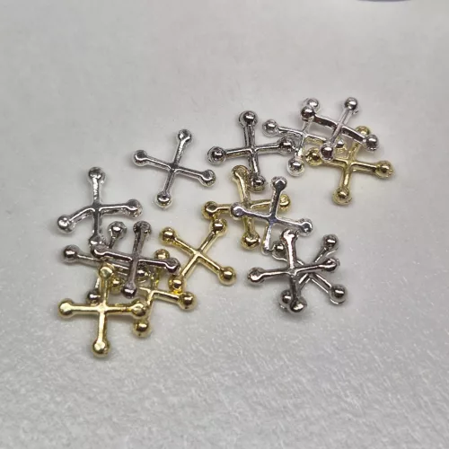 Y2K Retro Goth Charm - 3D Körömdísz  - Kereszt #3